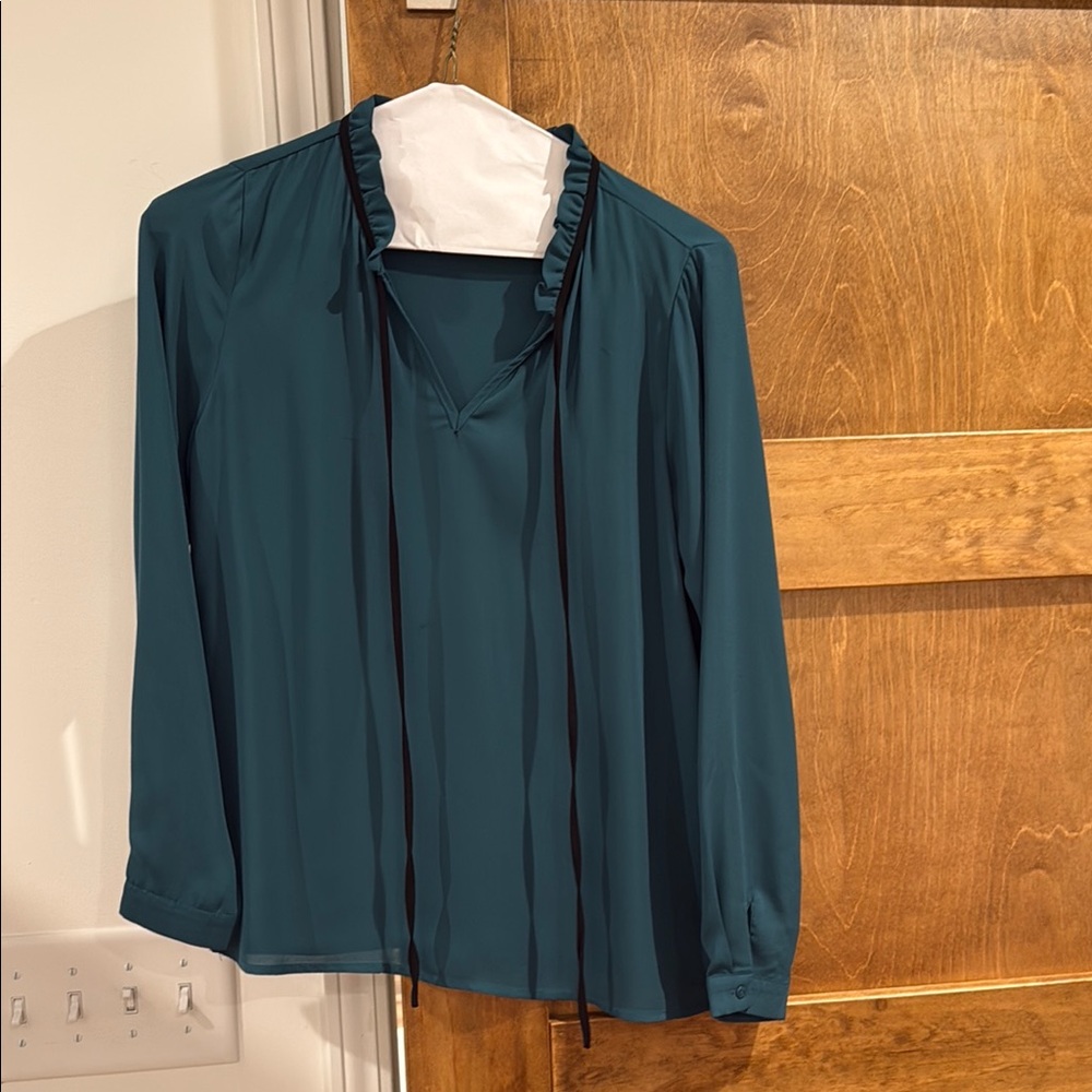 Lulu’s Elegant Teal Women's Top